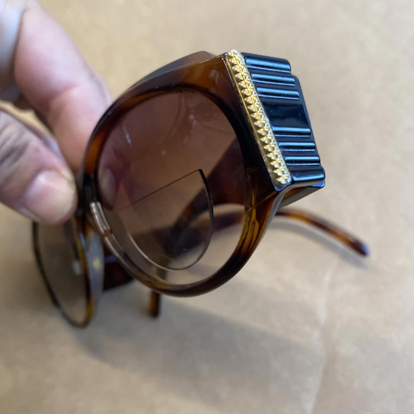 Vintage Givenchy Tortoise Shell Monogram Logo Prescription Sunglasses