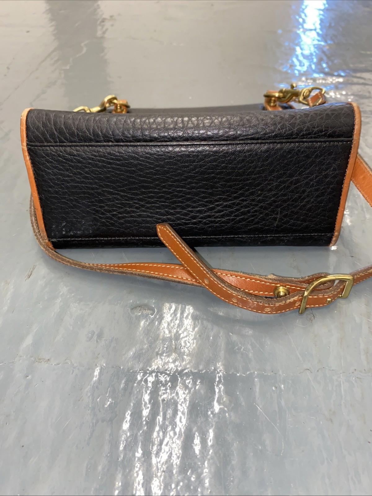 Vintage Dooney Bourke Leather Handbag With Strap