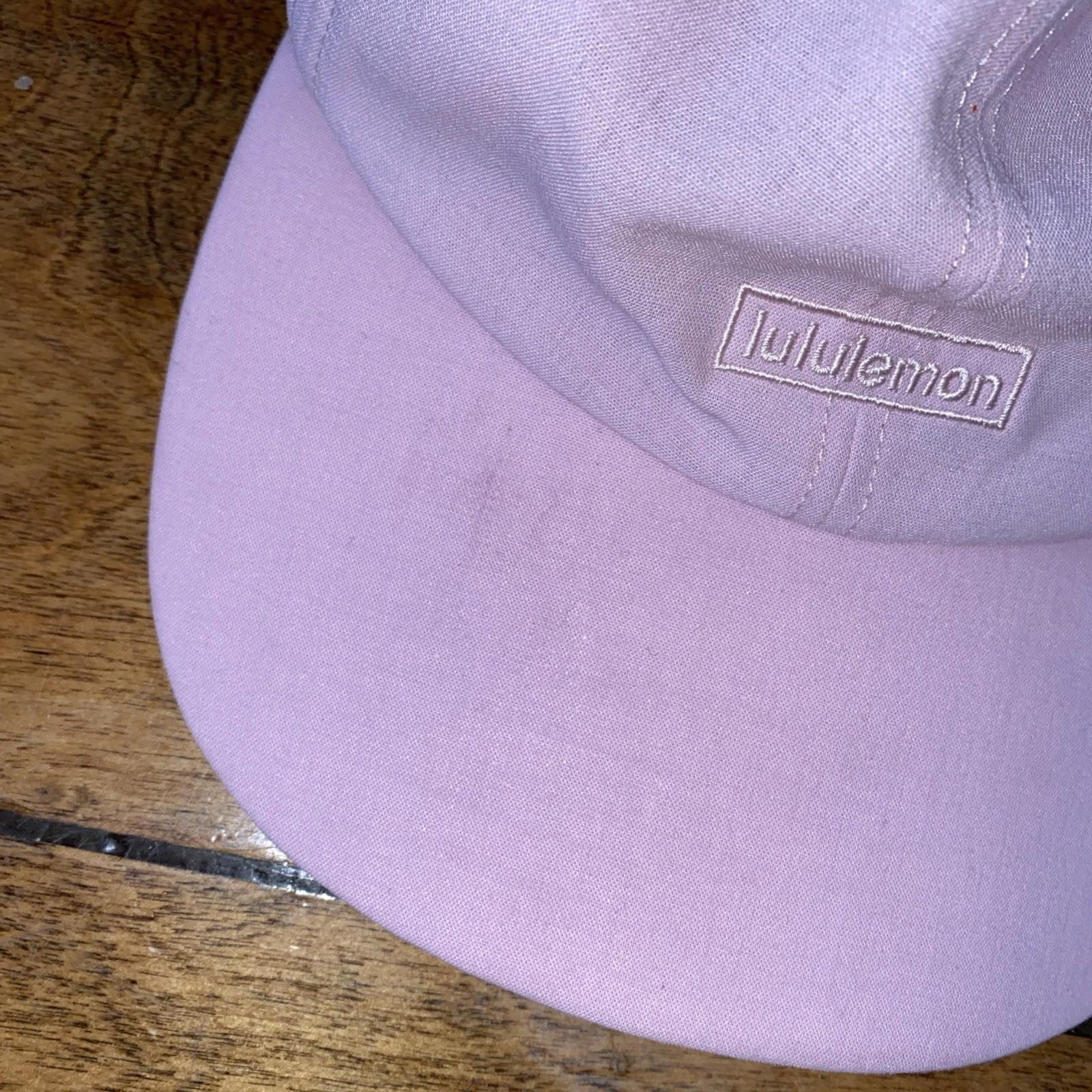 Lululemon Fitness Athletic Hat Running adjustable Light Weight Women’s Pink O/S