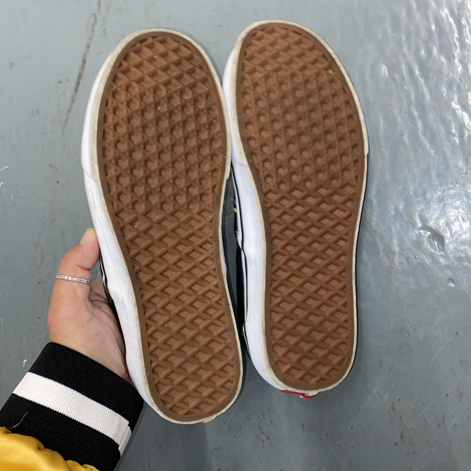 Vans Eyes In The Dark Glow In The Dark Slip On Shoes Mens Size 7 Womens 8.5