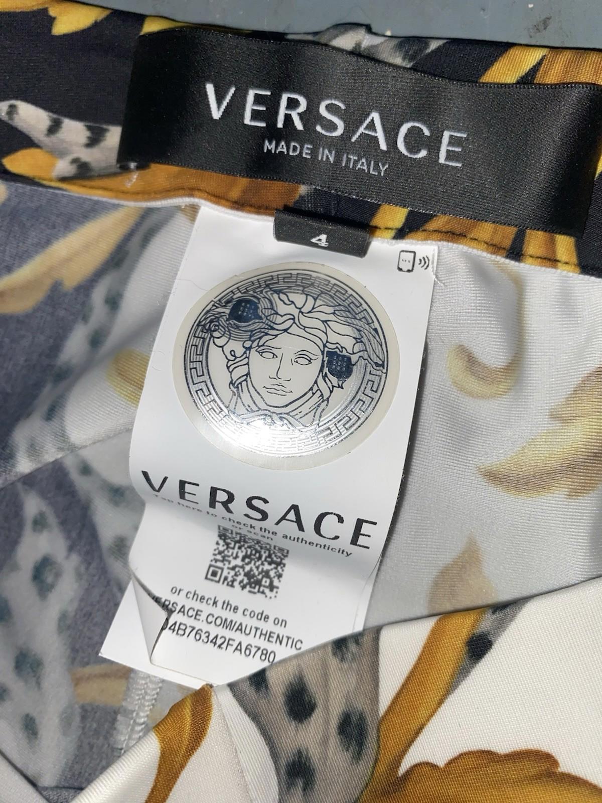 Versace Barocco Acanthus Black Gold Signature Floral Leggings Size 4 Womens