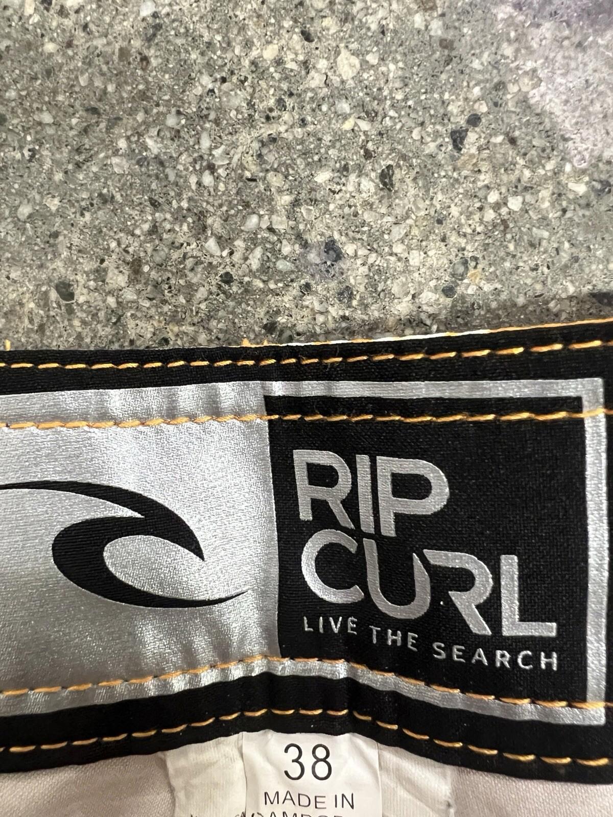 RIP CURL size 38  MEN board shorts surf swimwear yachting ocean Quick Dry