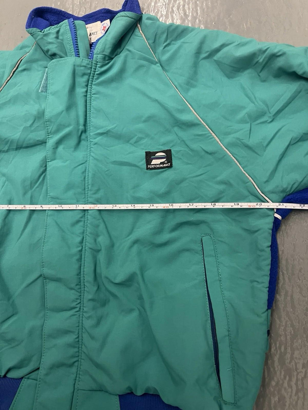 VTG Performance Bicycle Jacket Women’s Size Small Polartek Back Pockets