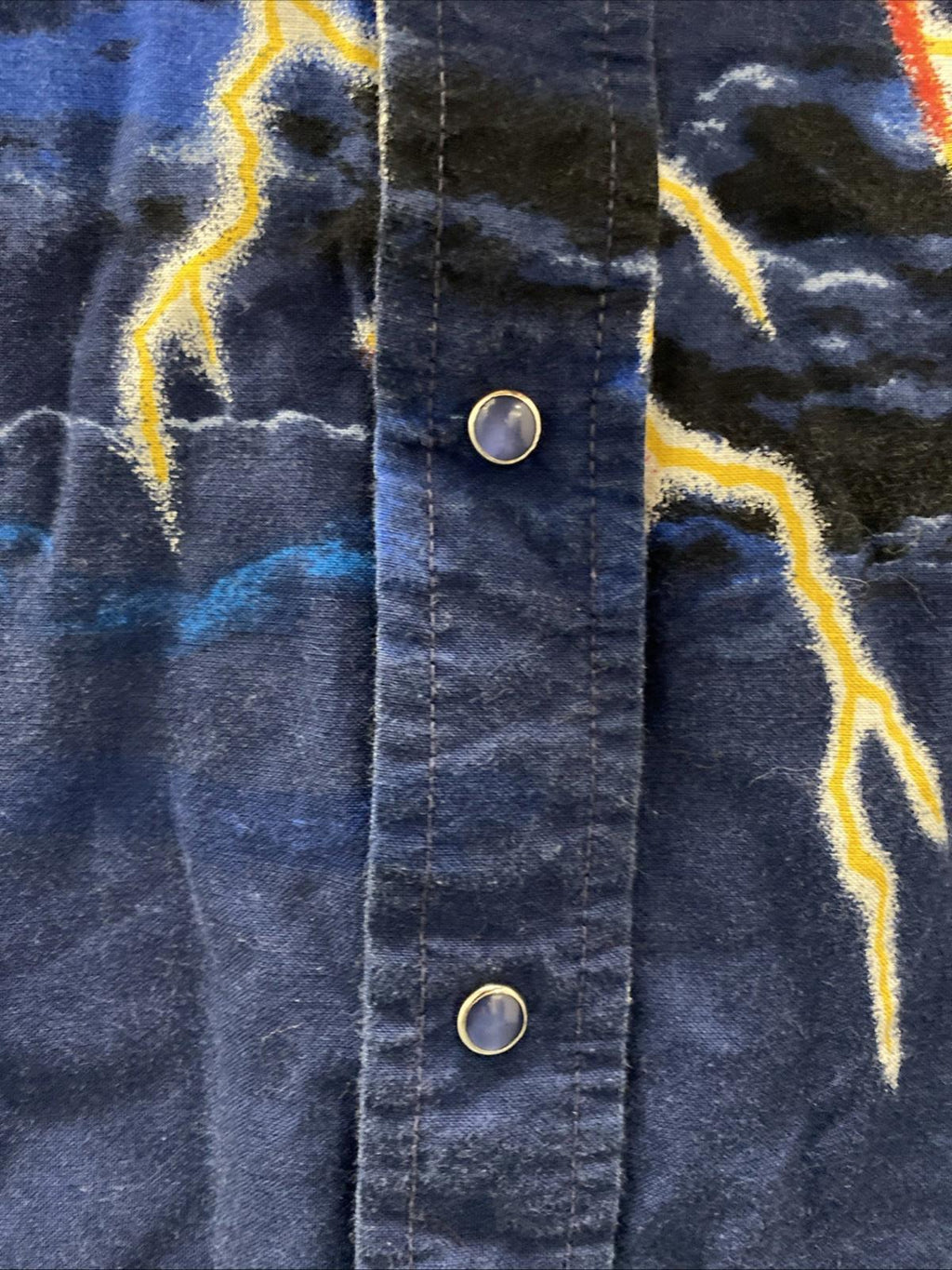 Vintage Wrangler Western Wear Lightning Bolts Cowboy Shirt Pearlescent Buttons M