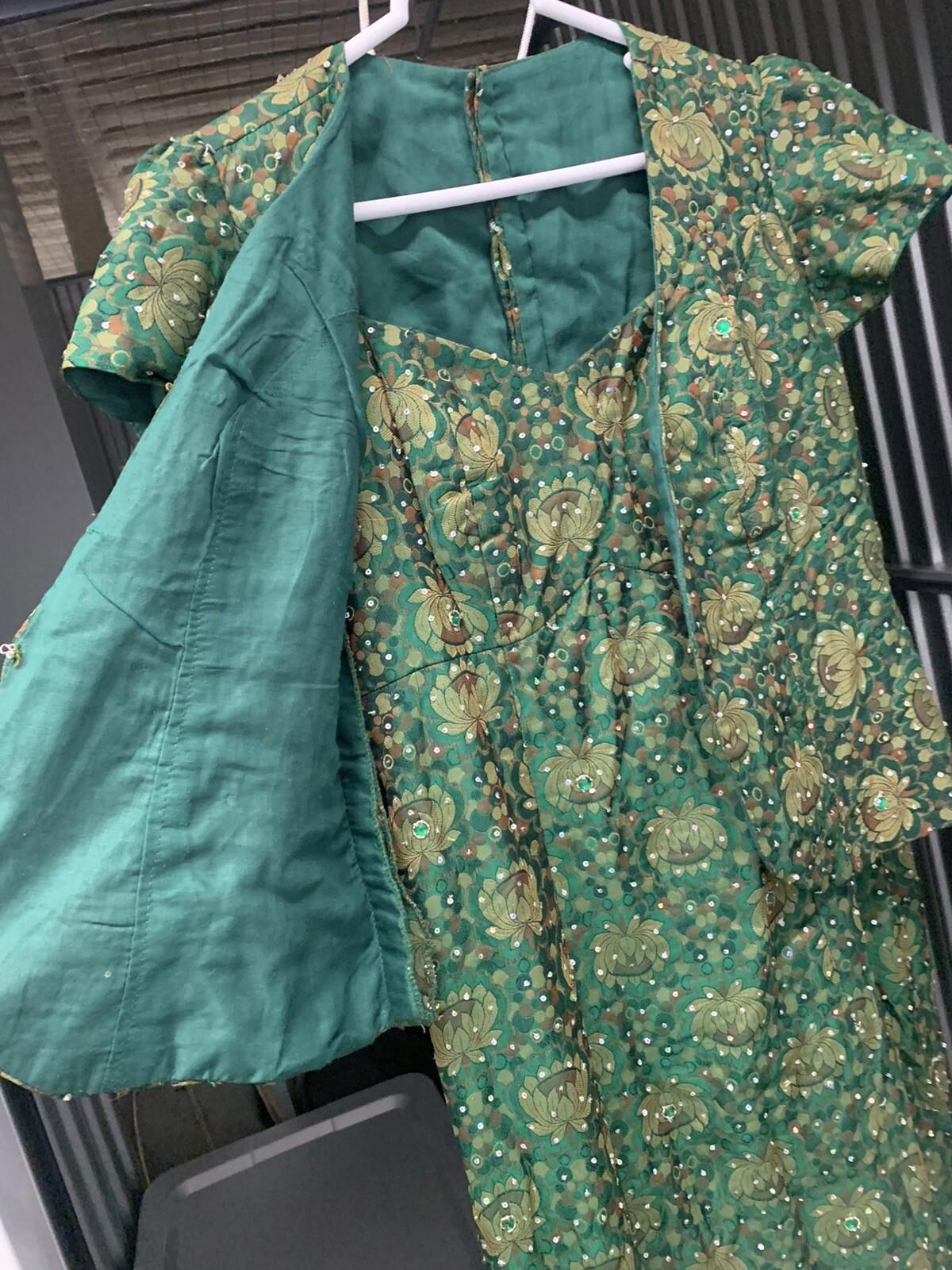 VTG 1960s Handmade Beaded Green & Gold Brocade Dress & Matching  Over Coat Set