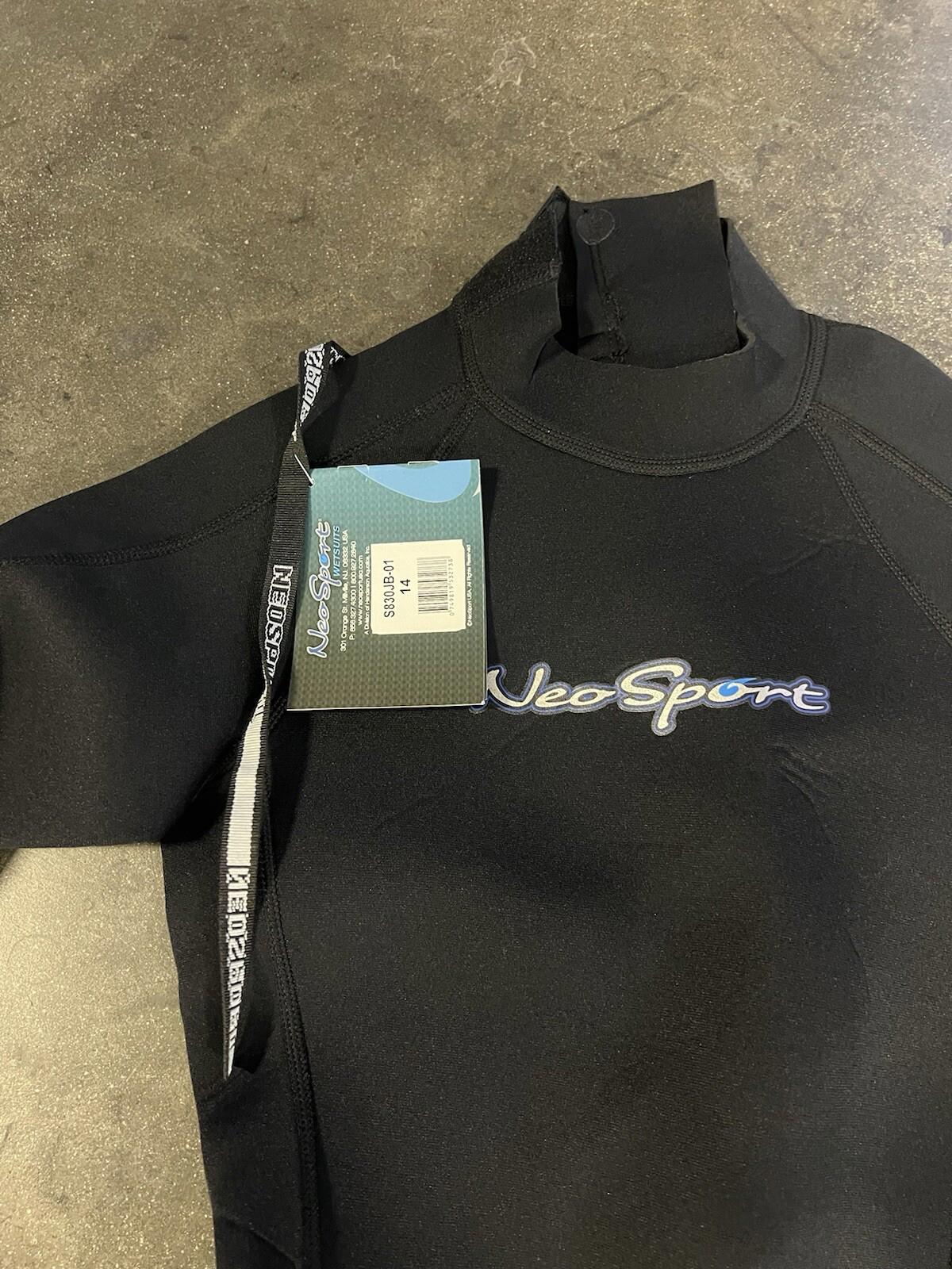 NWT Neosport 3mm size 14 child full wetsuit Or Women’s S