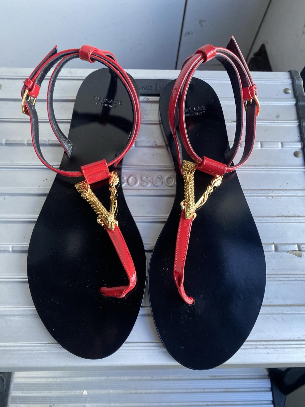 NWOB Versace Virtus Red Flat Thong Sandals Size 38