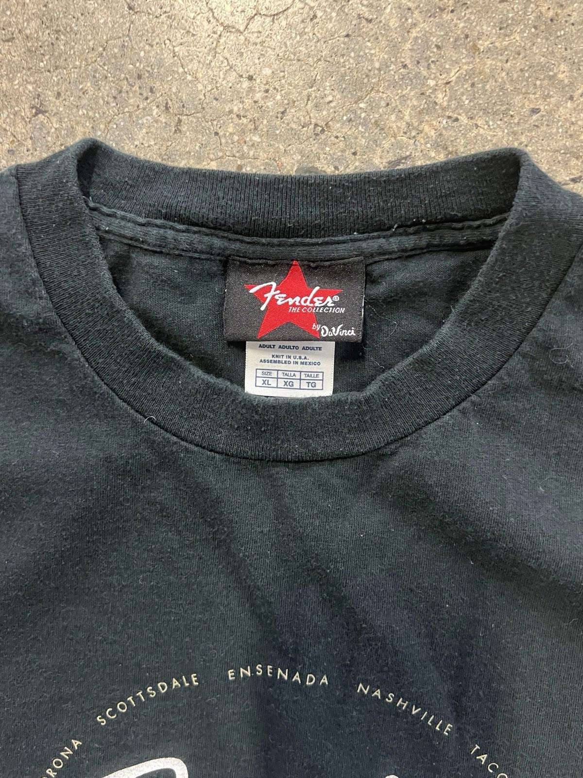 Fender Guitar T-Shirt Size Extra Large 20th Anniversary 2005 Tee Shirt Y2K VTG