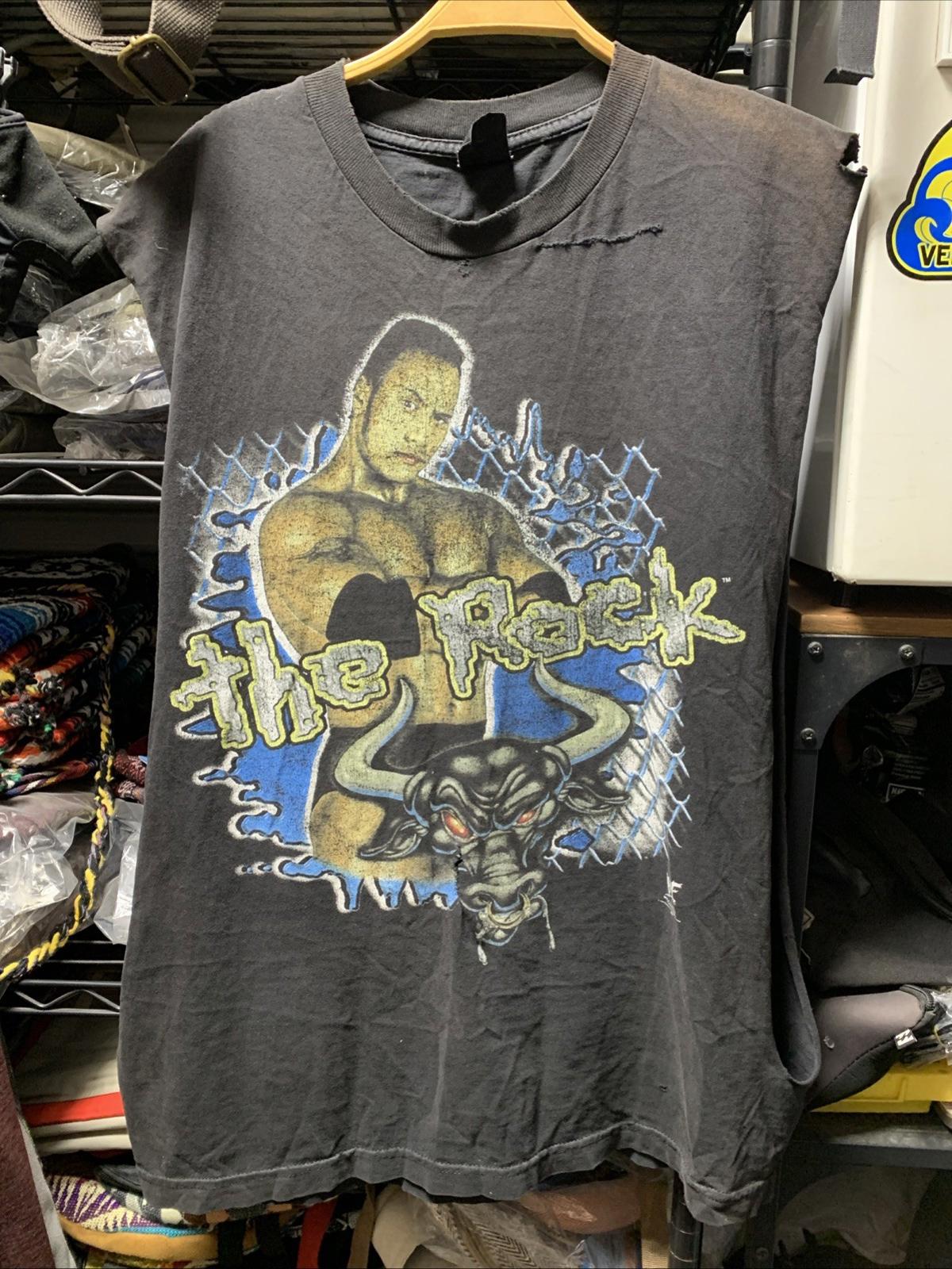 Vintage 1990’s THE ROCK WWF distressed Tank Top T Shirt Mens L