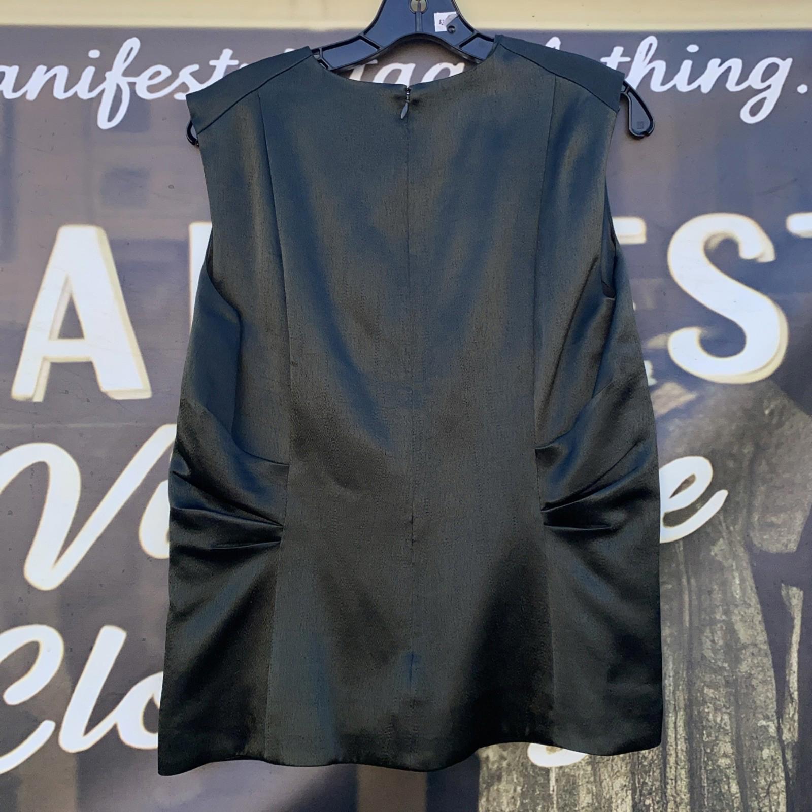 NWOT COS Sleeveless Dark Green Fitted Women’s Blouse Top Size 10 / Medium