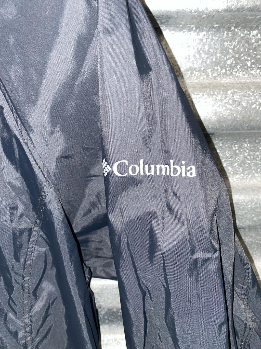 COLUMBIA Black Waterproof Switchback III Jacket with Hood Size Medium M