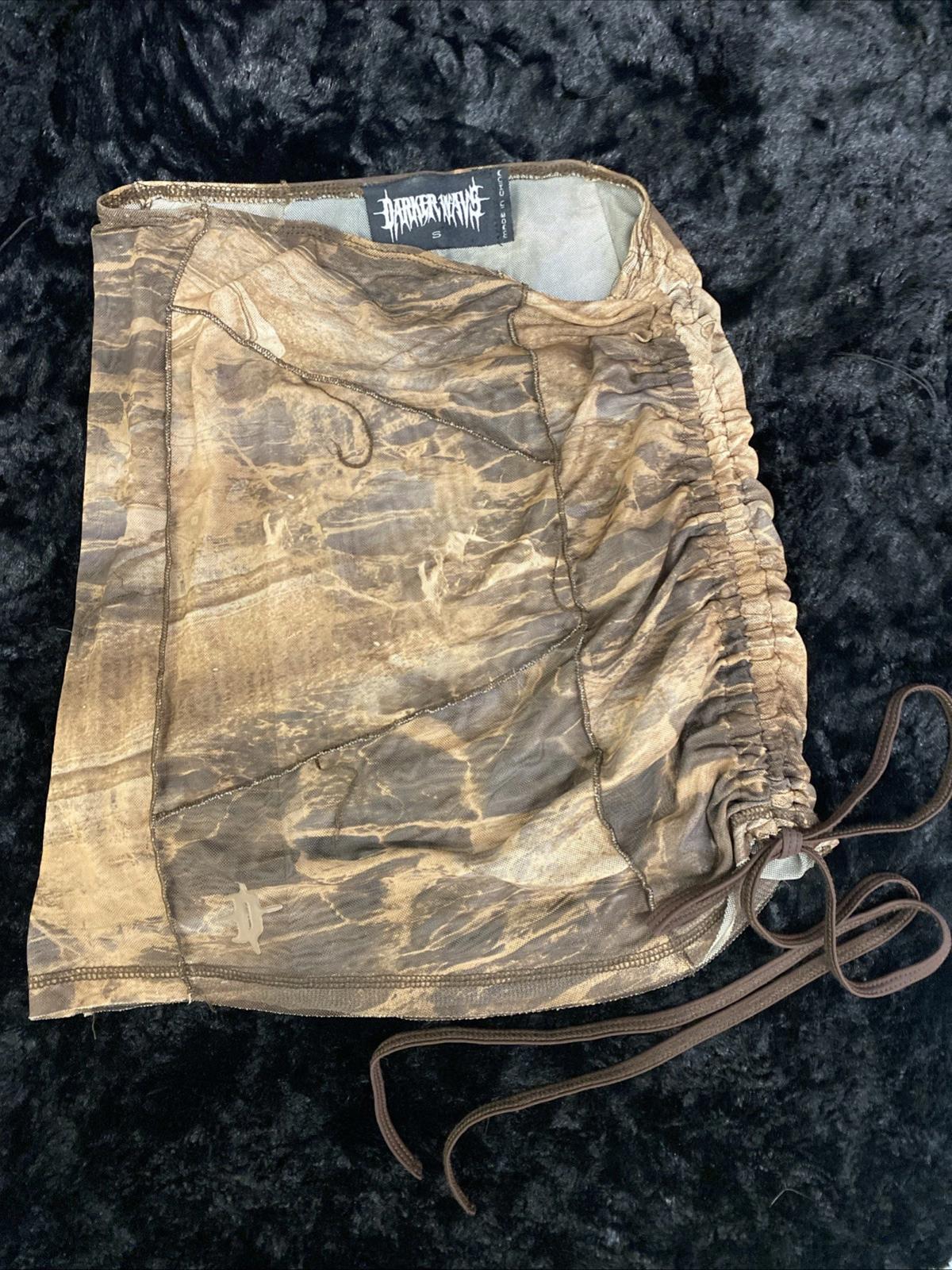 NWOT Darker Wavs Dollskill Atmosphere Rock Slide Print Mesh Skirt Size Small