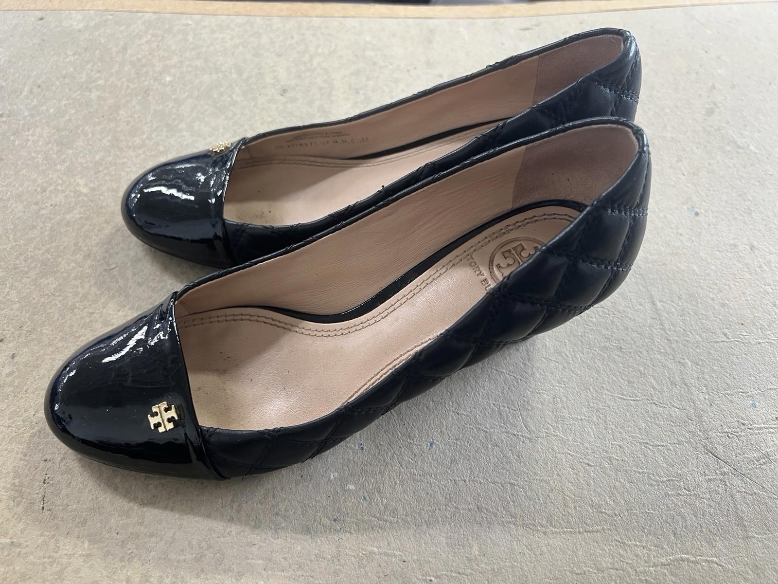 Pre-Owned Tory Burch Black Size 6.5 Wedge Heels