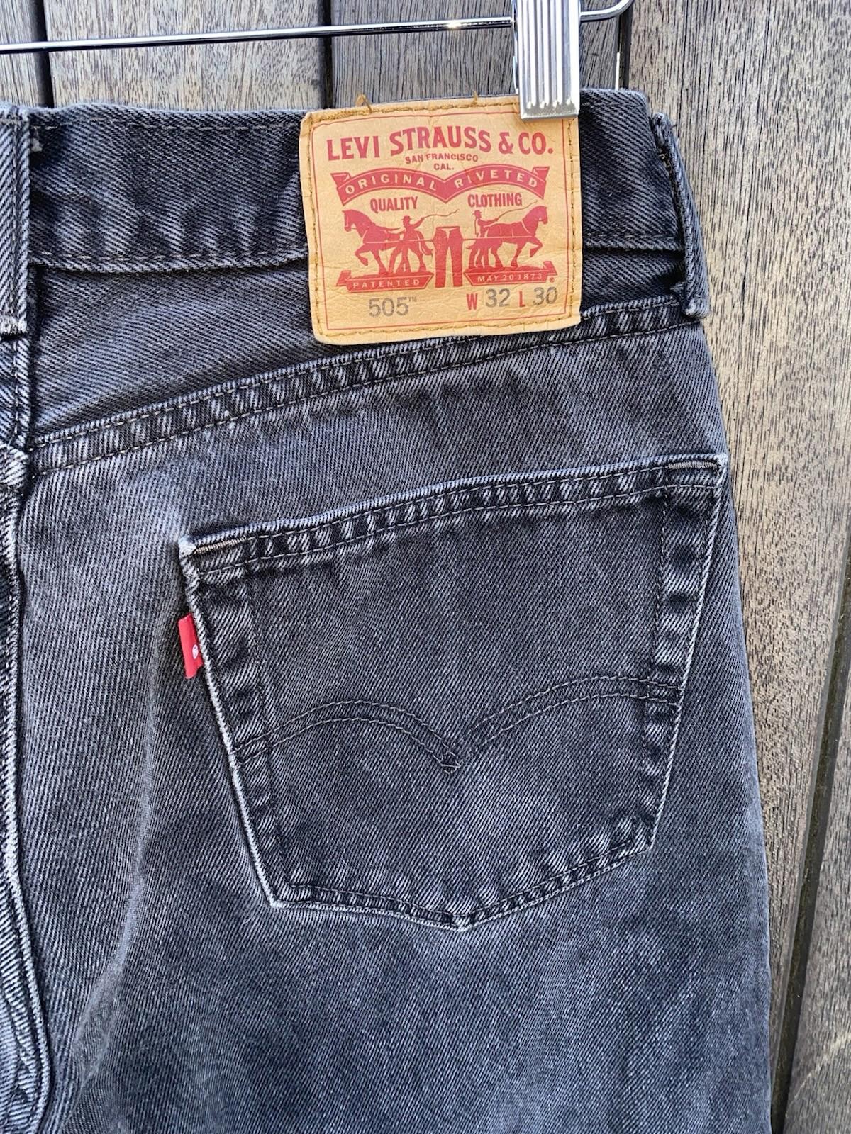 Levi’s 505 Regular Fit Straight Leg Black Charcoal Wash Jeans W32 L30