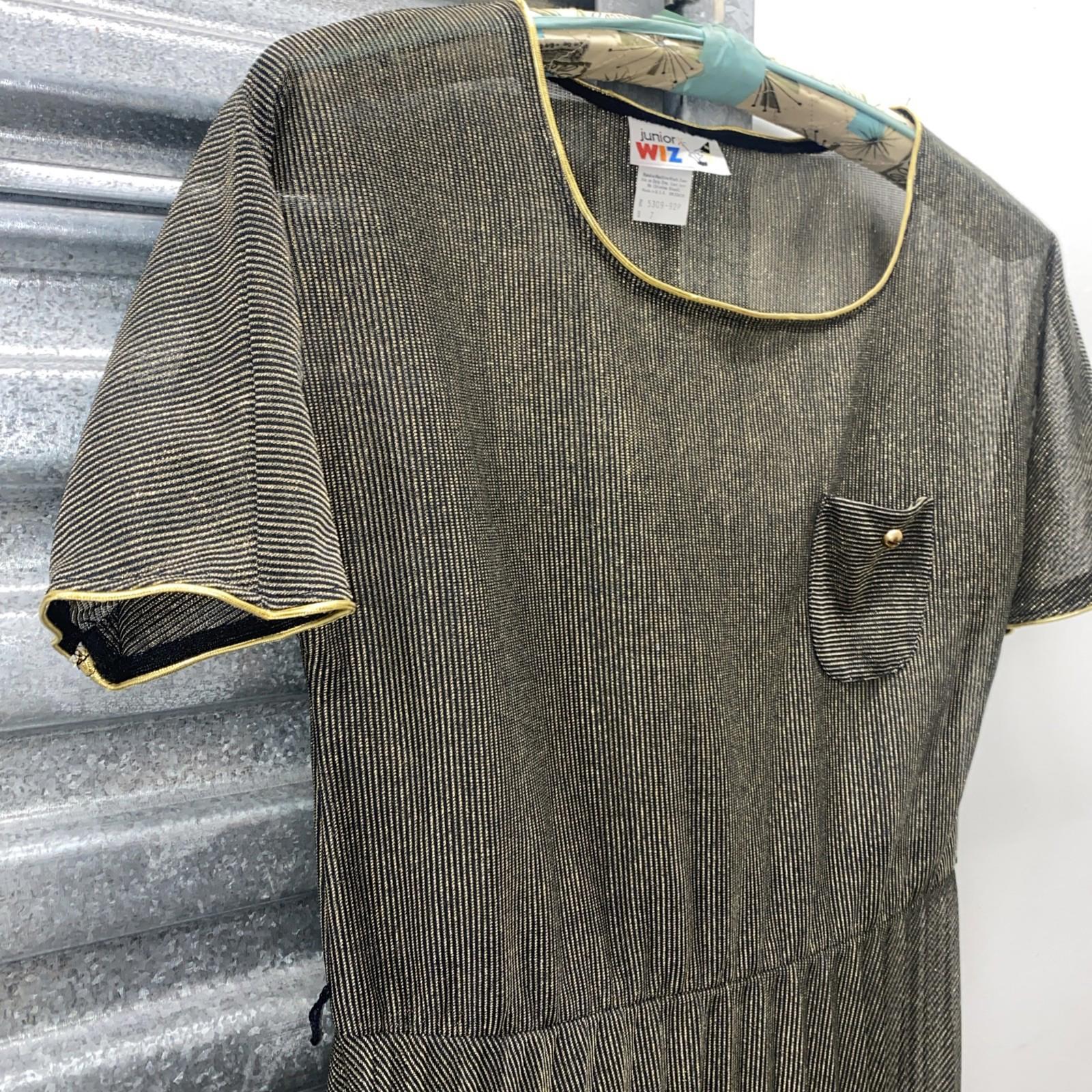 Vintage 1970’s Junior Wiz Metallic Pleated Midi Dress Size 7 Medium