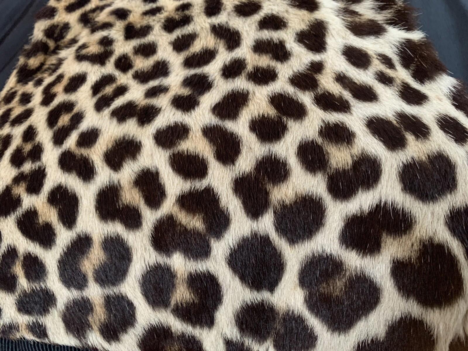 GORGEOUS 1950’s LEOPARD Fur Hand Warmer Purse VINTAGE