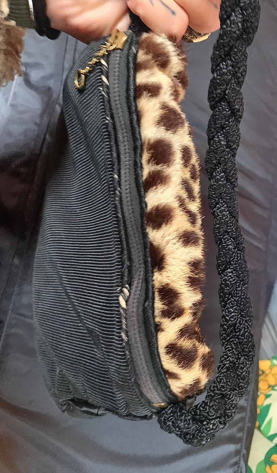 GORGEOUS 1950’s LEOPARD Fur Hand Warmer Purse VINTAGE