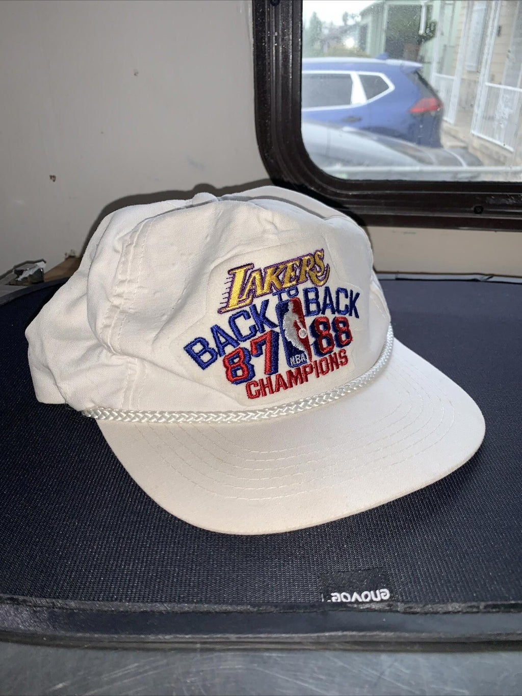 Vintage LAKERS 1987 - 1988 Back To Back NBA Champions Hat Snapback