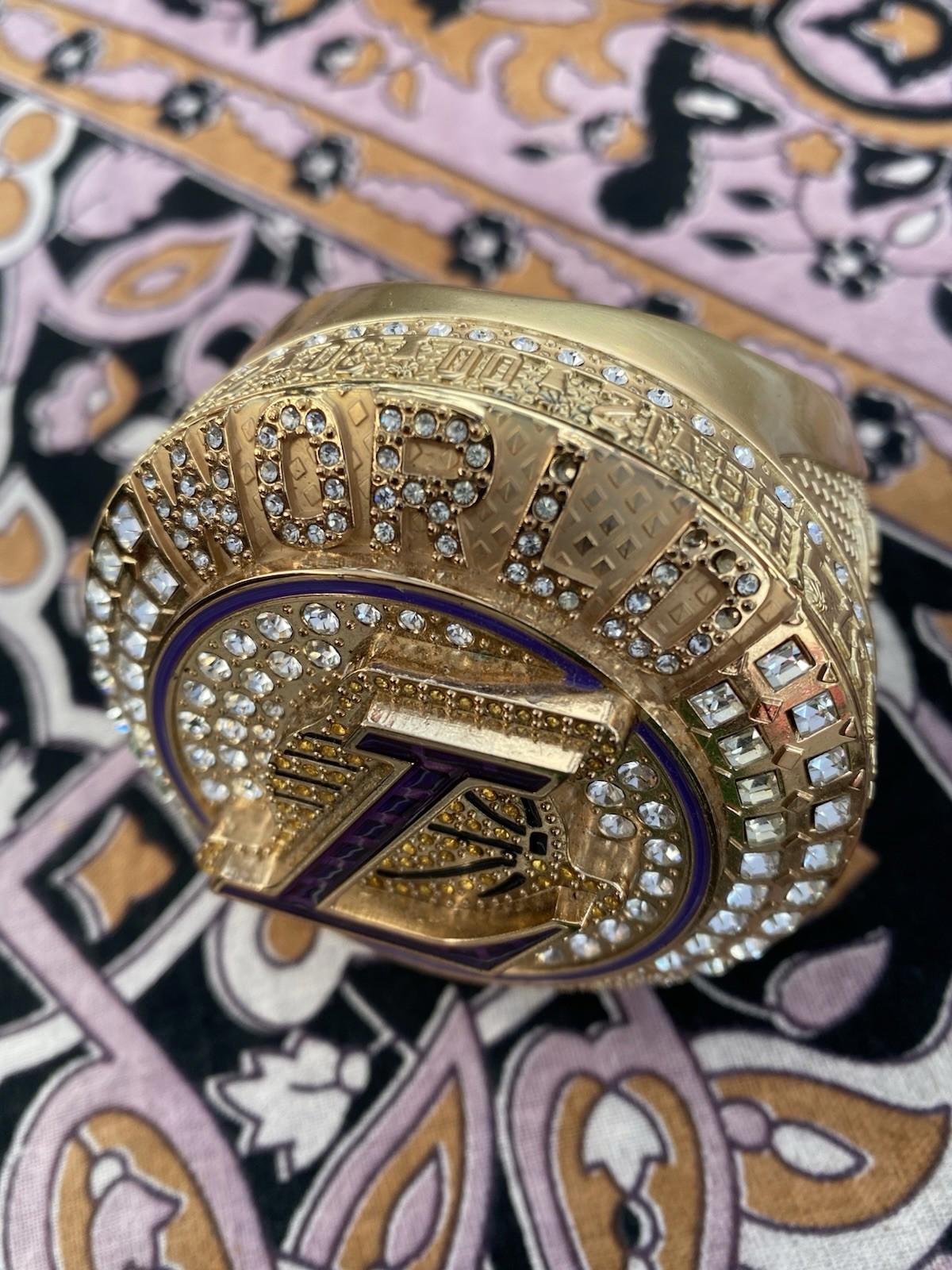 2020 LAKERS NBA CHAMPIONSHIP RING PAPERWEIGHT🏆RARE SEASON TICKET HOLDERS ONLY