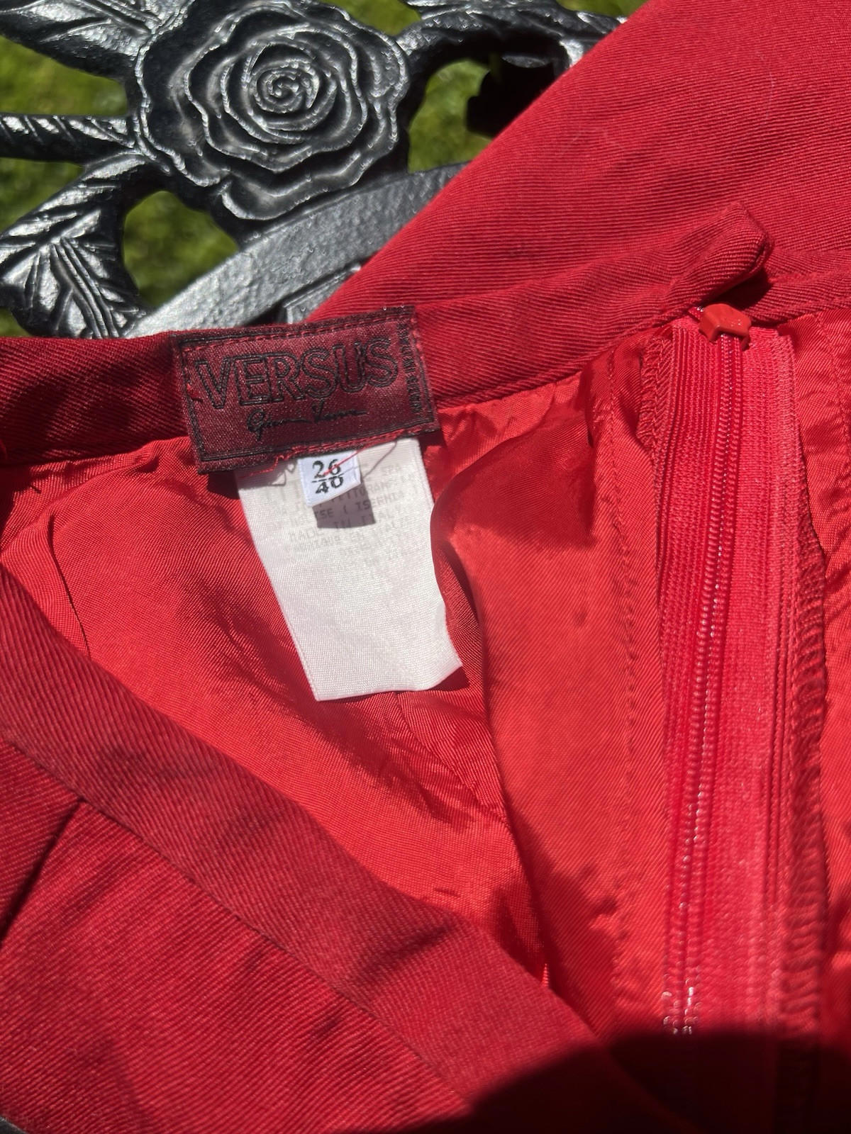 Vintage versus Versace bright red miniskirt with Medusa button size 26