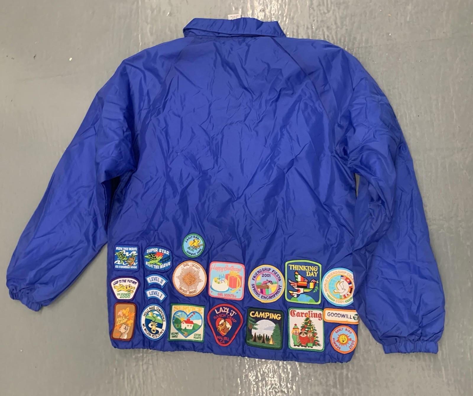 VTG 2001 Girl Scouts “Amanda” windbreaker Jacket With Various Patches size Med