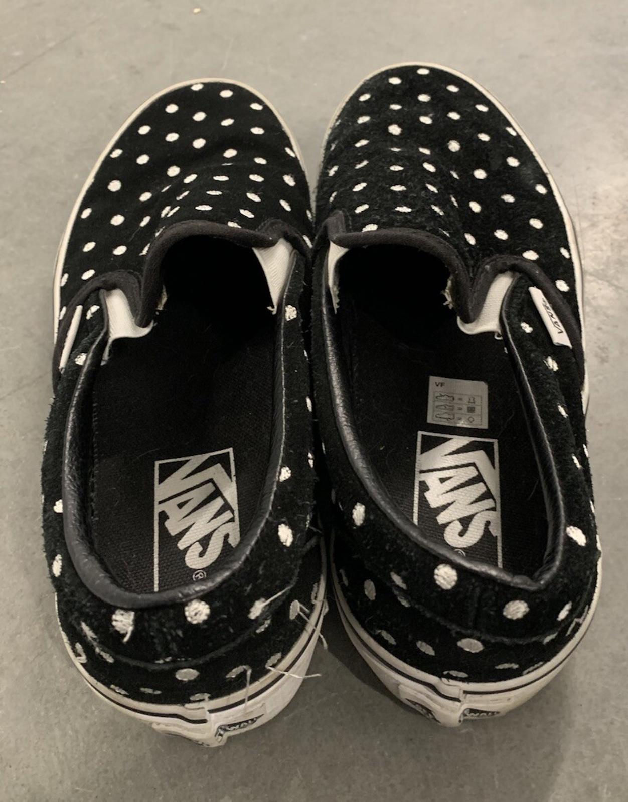 Size 7.5 - VANS Tazie Suede Black polka Dots W
