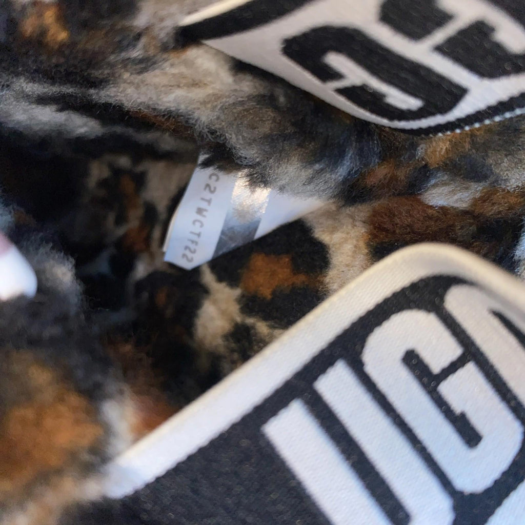 UGG FLUFF YEAH AMPHORA SLIDE LEOPARD SLINGBACK SANDALS SLIPPERS Size 7 USA Wom