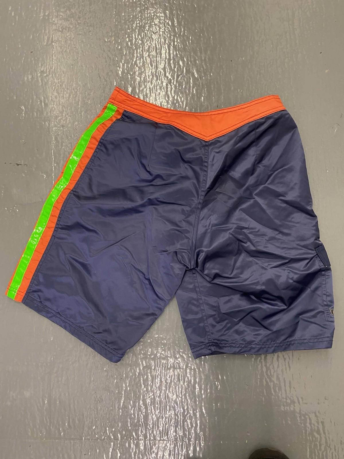 VTG 1990’s World Jungle Neon Green Vert Side Stripes Navy Blue Board shorts 30