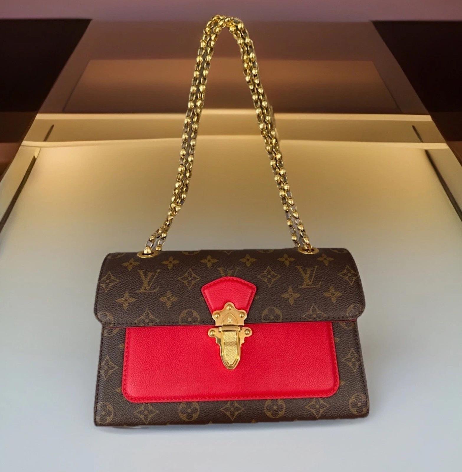 Louis Vuitton Monogram Victoire Bijou Adjustable Strap Leather Hand Bag Purse