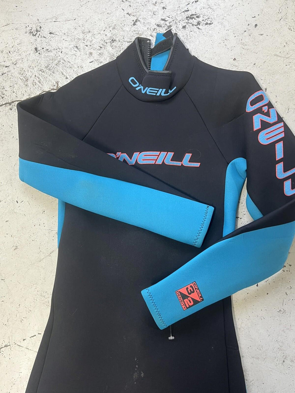 VTG 80s Men’s O’Neil Wetsuit 3.2 MM Size Small