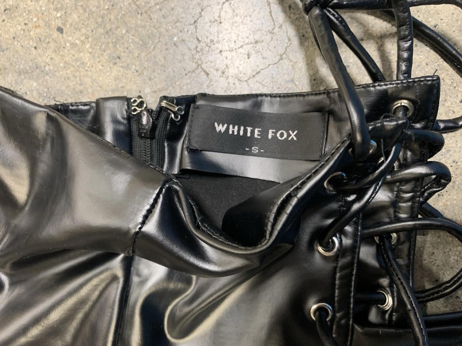 White Fox Lace Up The Sides Faux Leather Pants Size Small