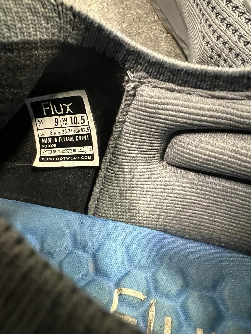 Flux Mens Adapt Runner Gray Gum Running Athletic Barefoot Knit Shoes Size 9
