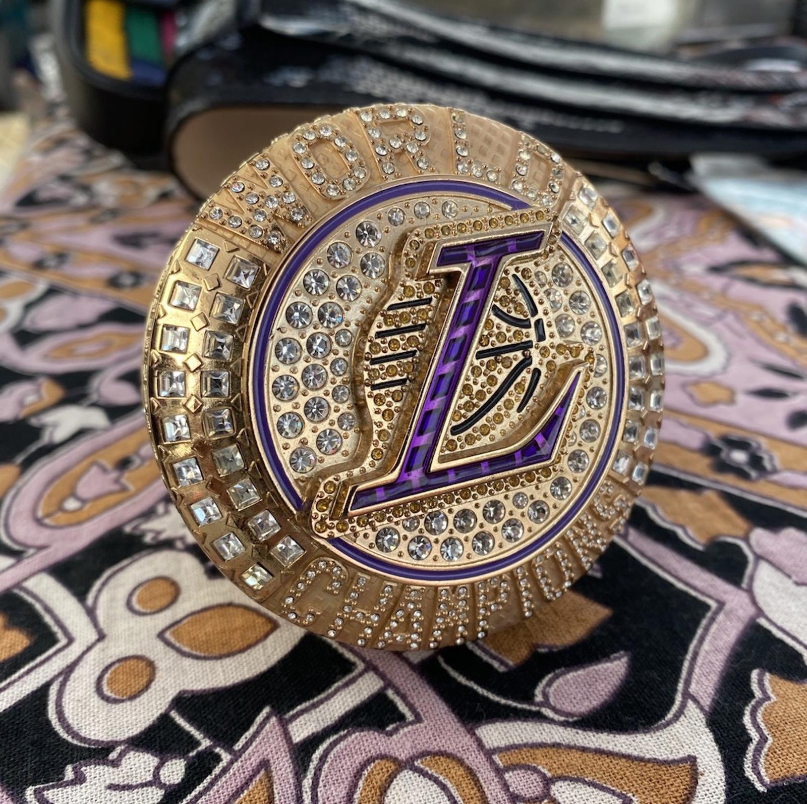 2020 LAKERS NBA CHAMPIONSHIP RING PAPERWEIGHT🏆RARE SEASON TICKET HOLDERS ONLY