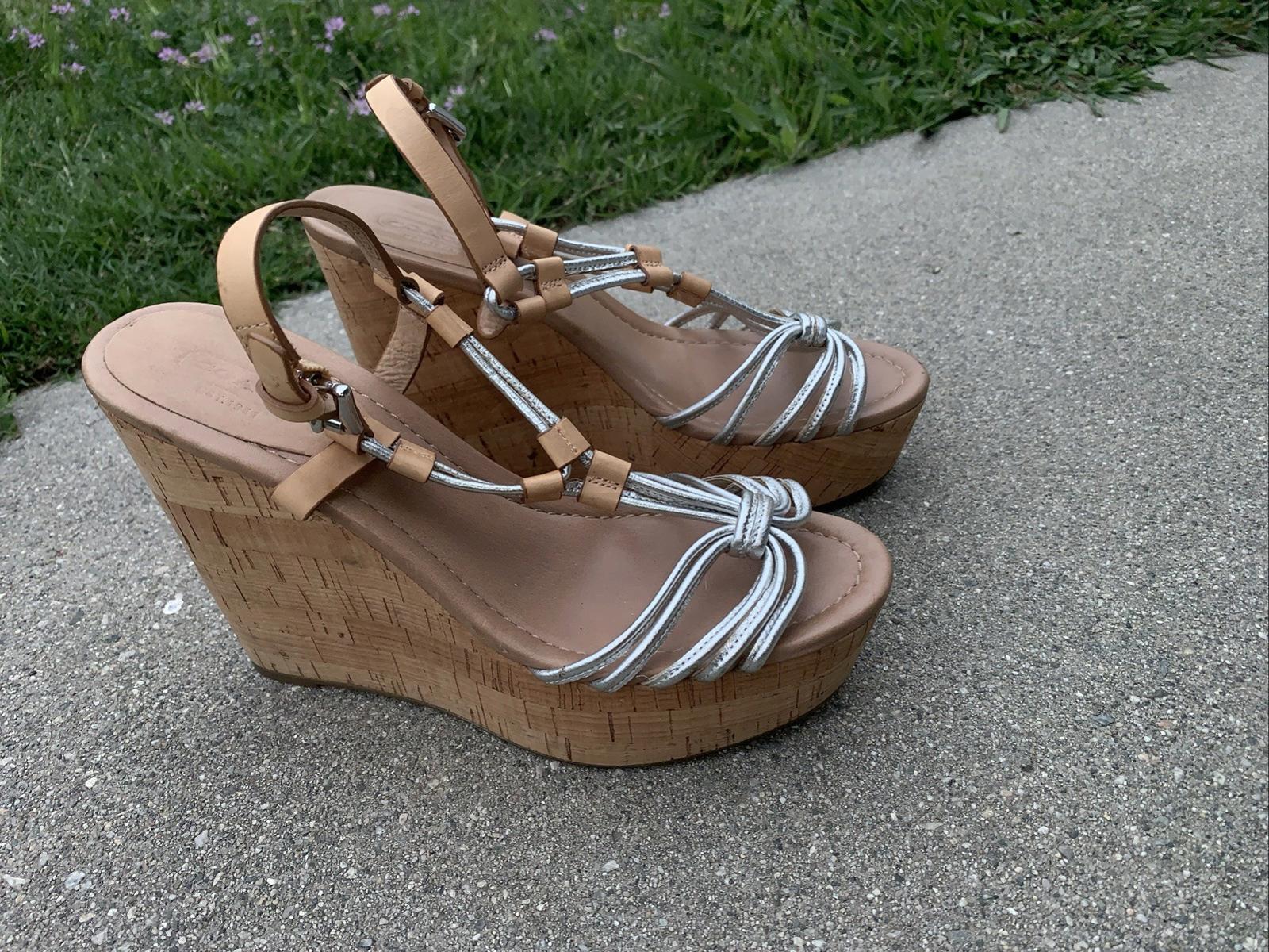 COACH Georgiana Leather Snake Silver Wedge Platform Strappy Sandals Size 7.5 W