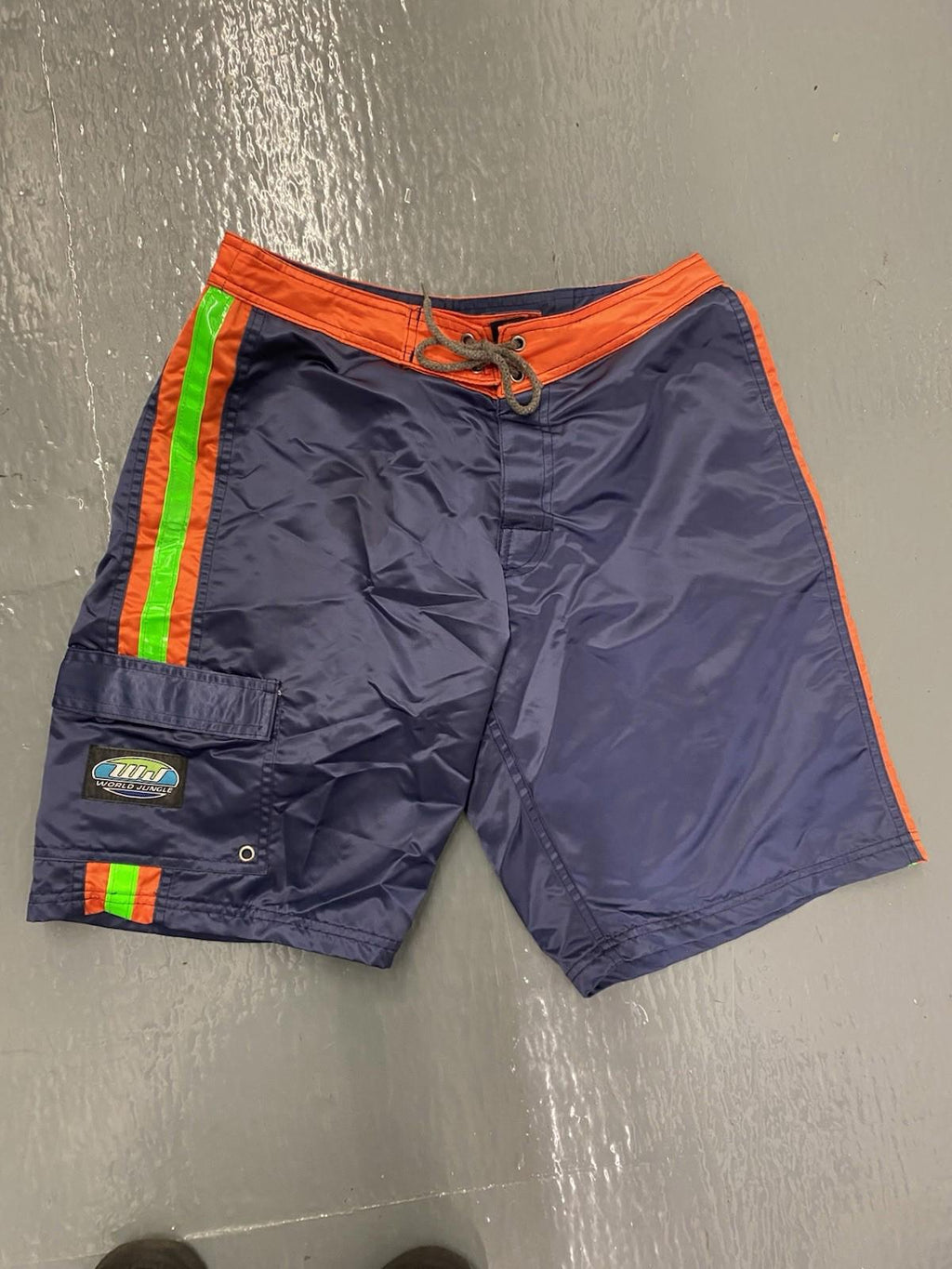 VTG 1990’s World Jungle Neon Green Vert Side Stripes Navy Blue Board shorts 30