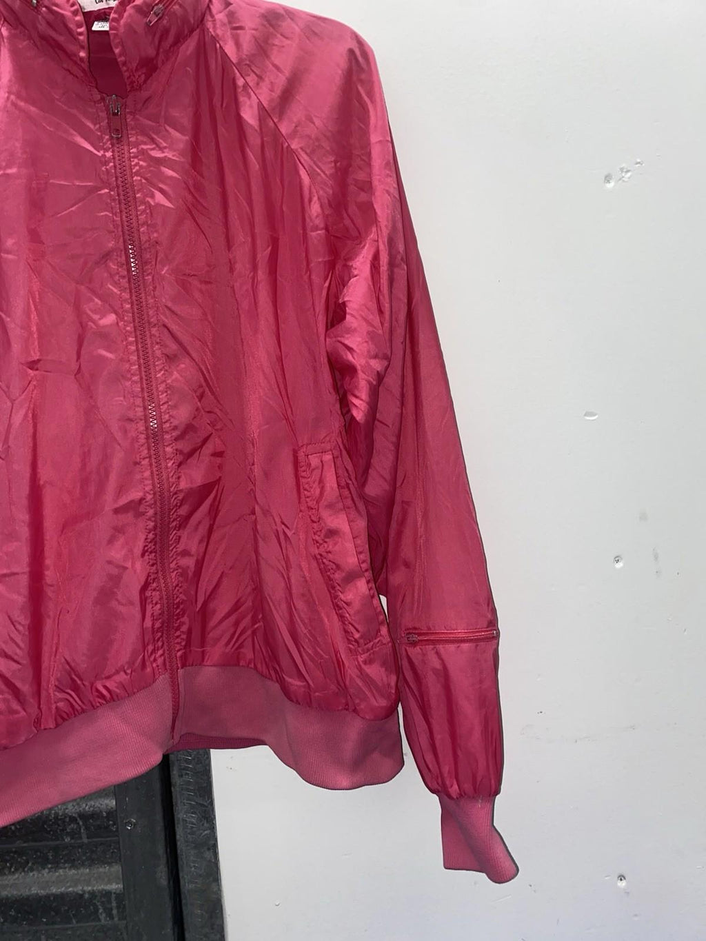 Vintage 1980s Lady La Mode Hot Pink Windbreaker Jacket Zipper Pockets Medium