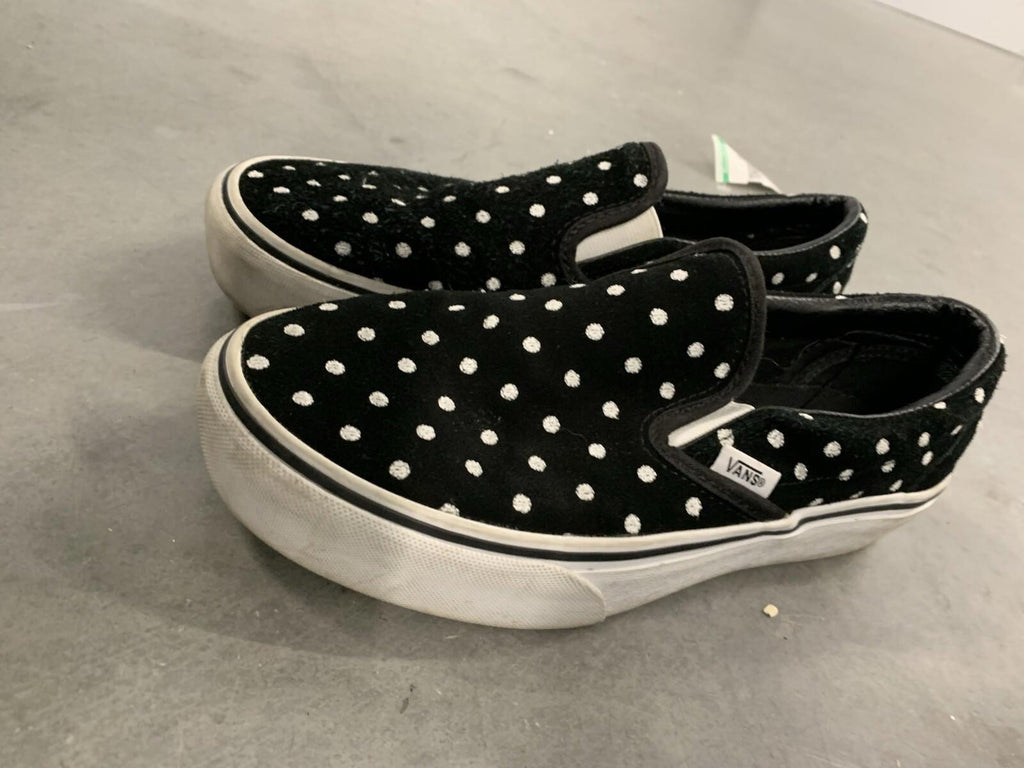 Size 7.5 - VANS Tazie Suede Black polka Dots W