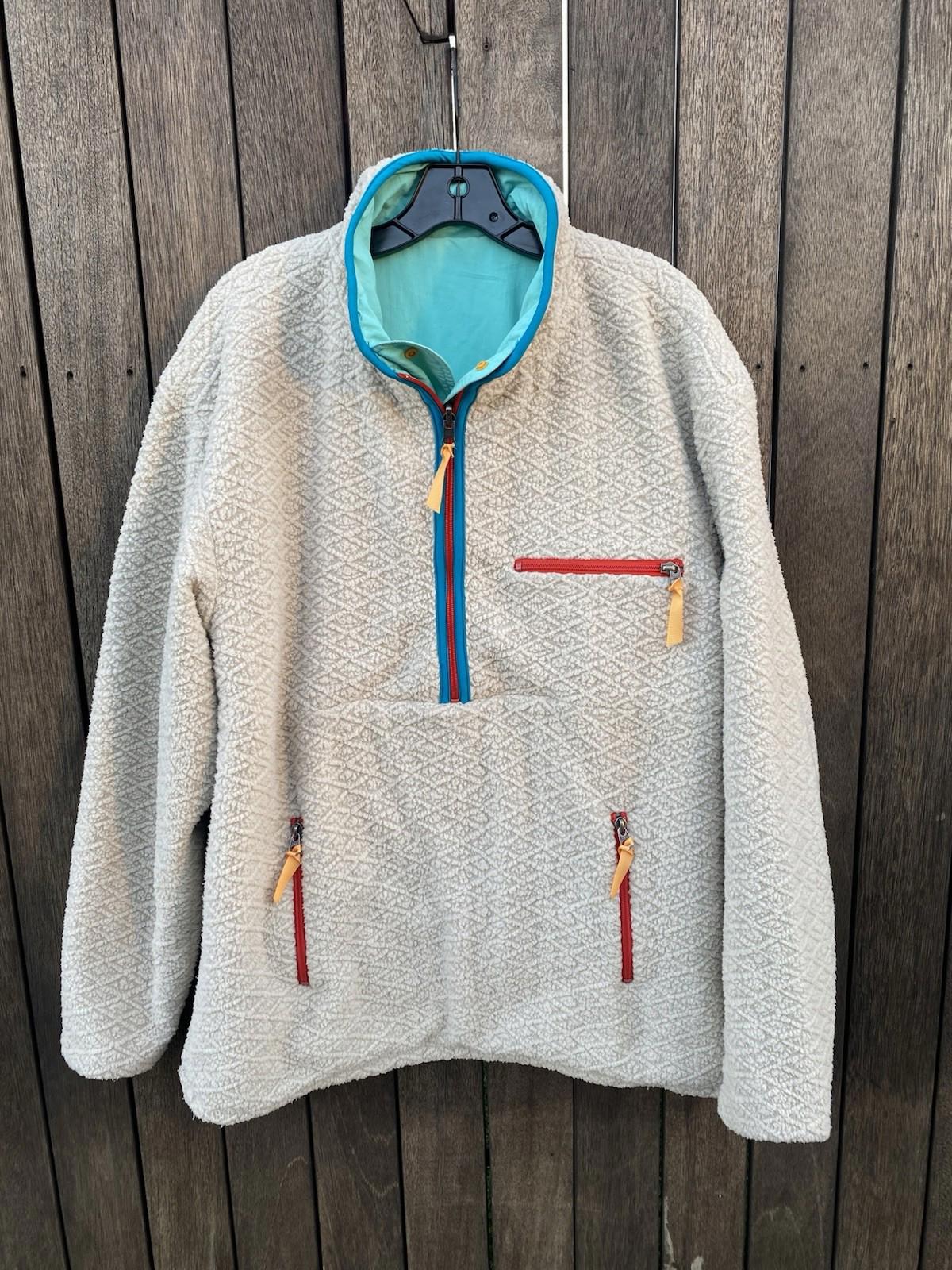 Chubbies Reversible 90’s Style Colorblock 1/2 Zip Sherpa Jacket Teal Beige XL