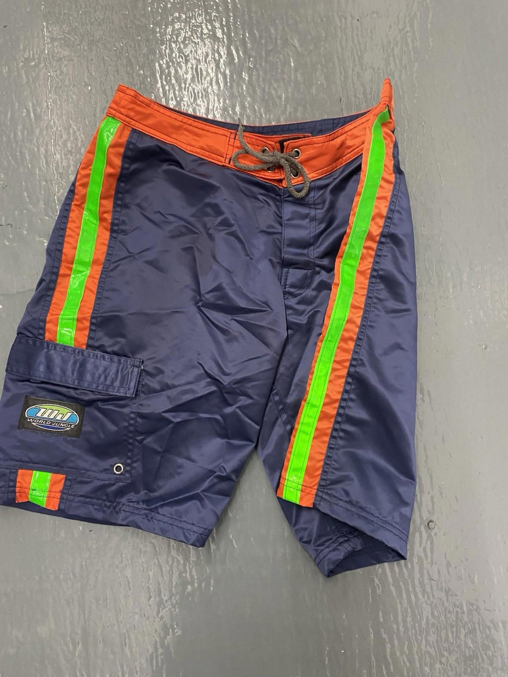 VTG 1990’s World Jungle Neon Green Vert Side Stripes Navy Blue Board shorts 30