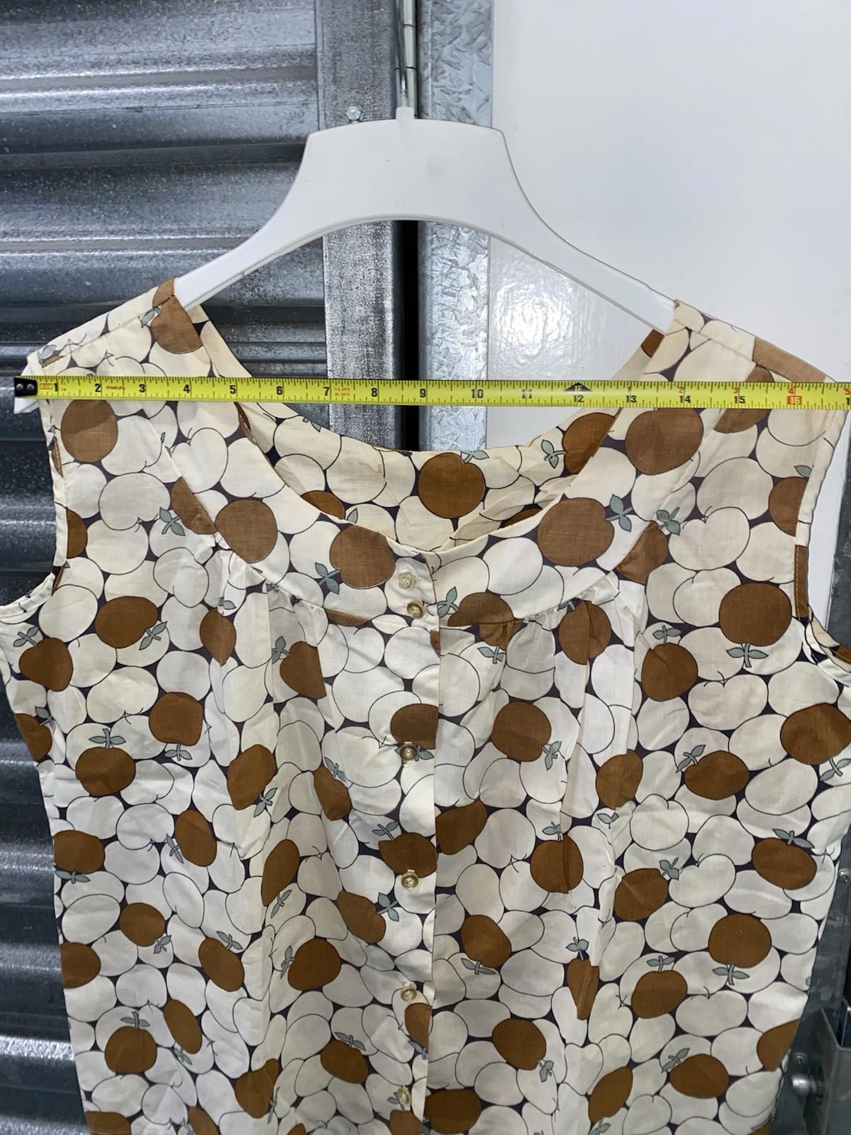 Vintage Handmade 1960s Mod Style Apples sleeveless Blouse Top Shirt L