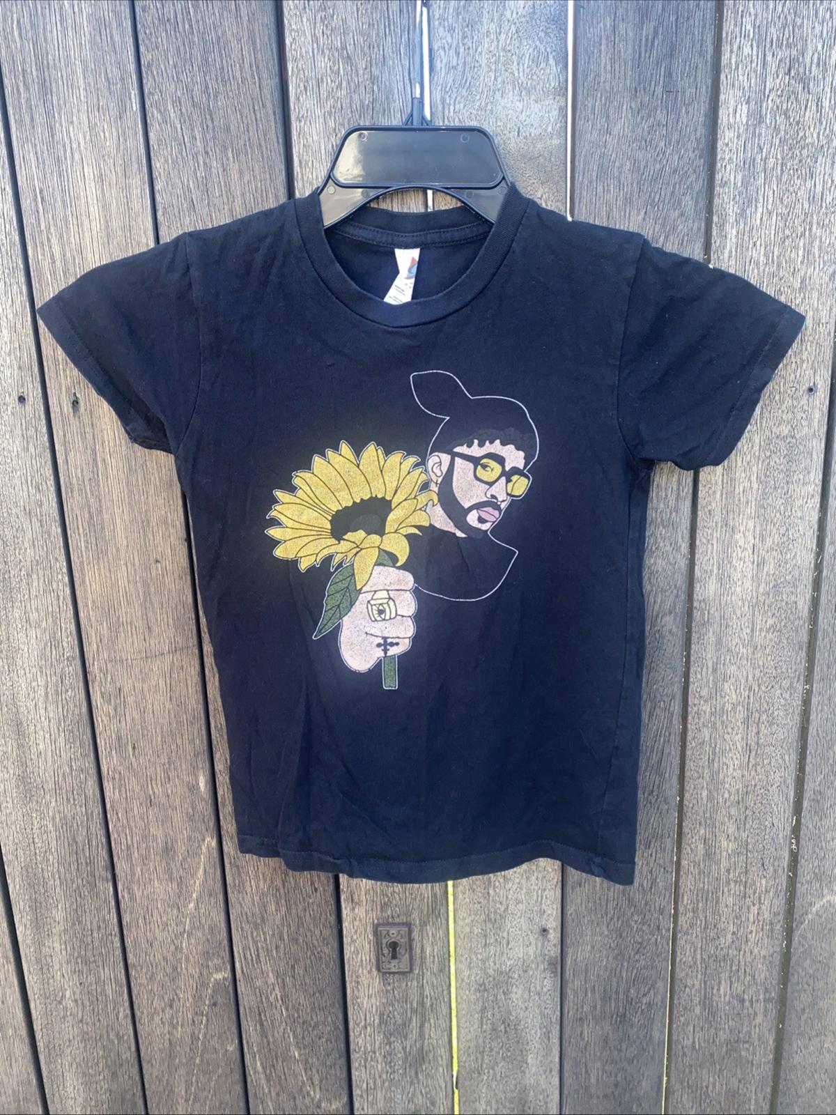 Bad Bunny Sunflower Babydoll T Shirt Size Small Stretchy