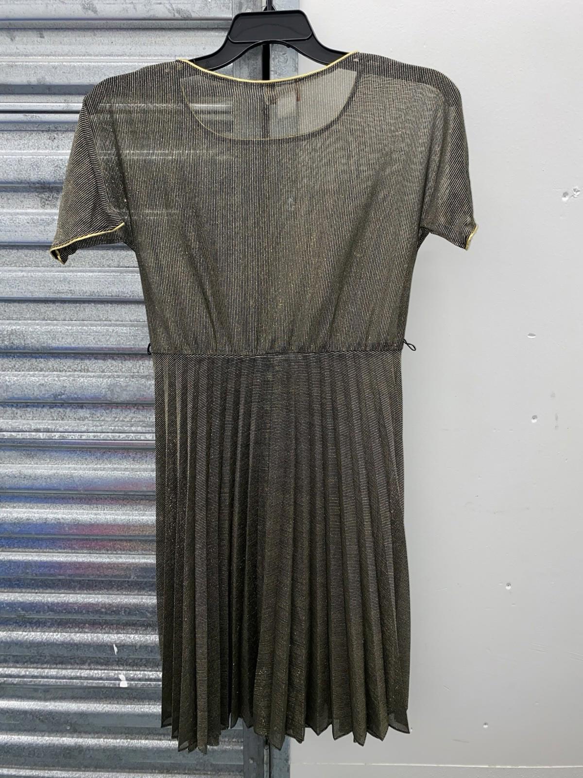 Vintage 1970’s Junior Wiz Metallic Pleated Midi Dress Size 7 Medium