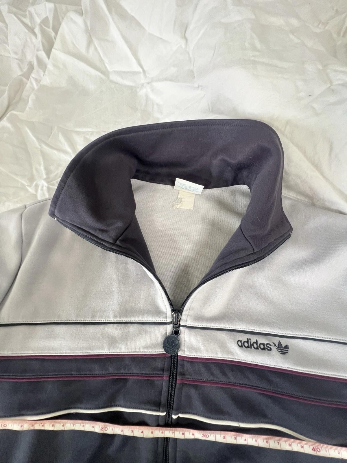 Adidas Track Jacket - Great Condition - Gray /light Gray Vintage, size Large