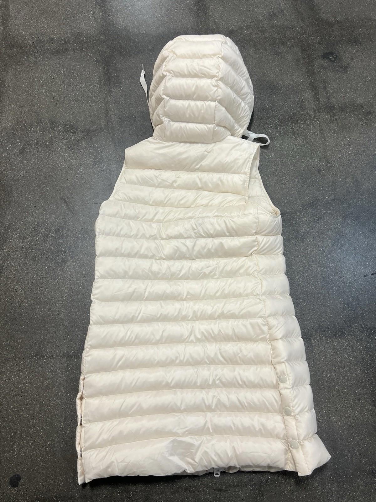 Coach Breathable Lightweight Hooded Vest