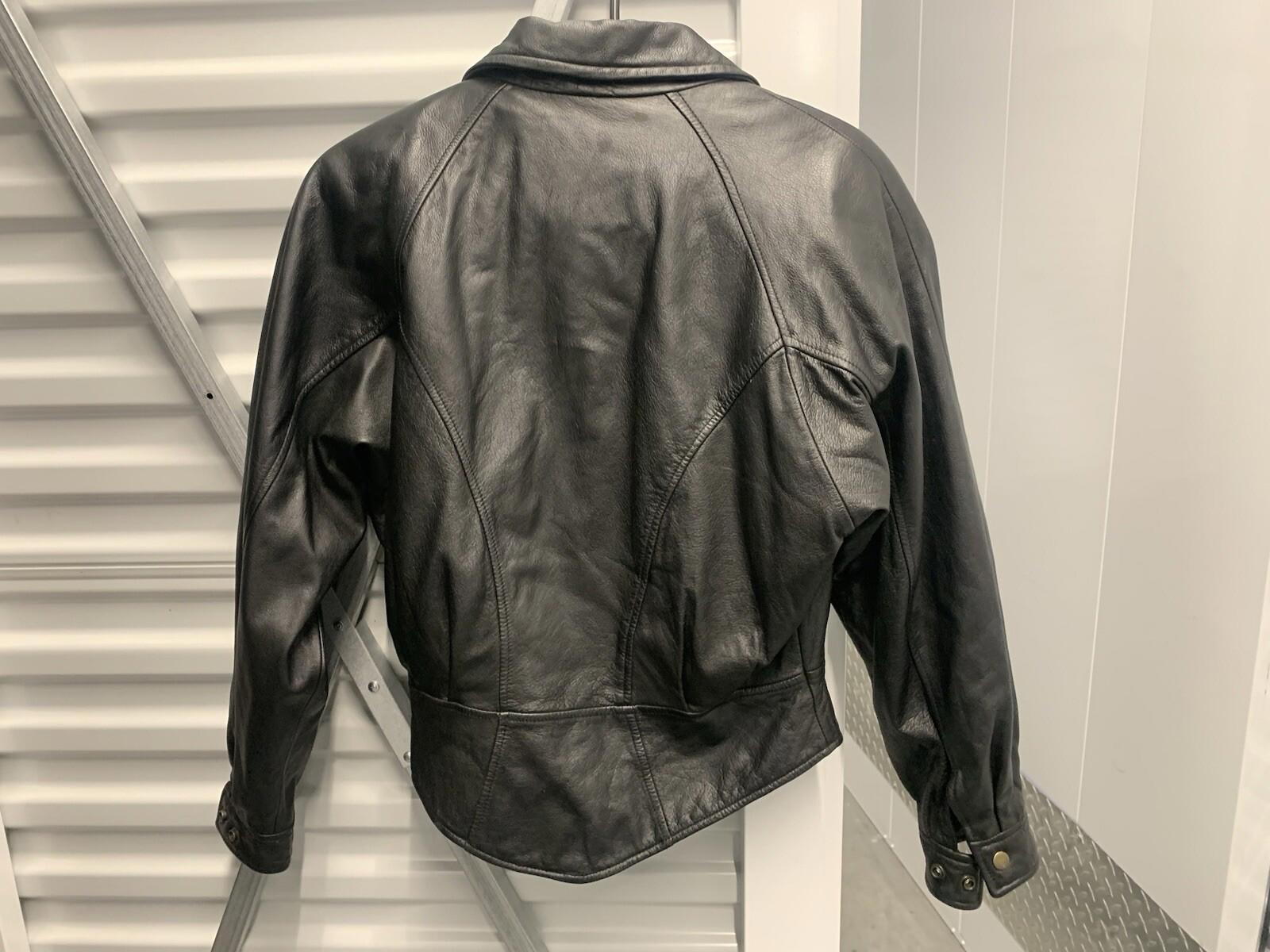 WILSON'S THINSULATE WOMENS BLACK LEATHER JACKET SIZE SMALL WITH LINER