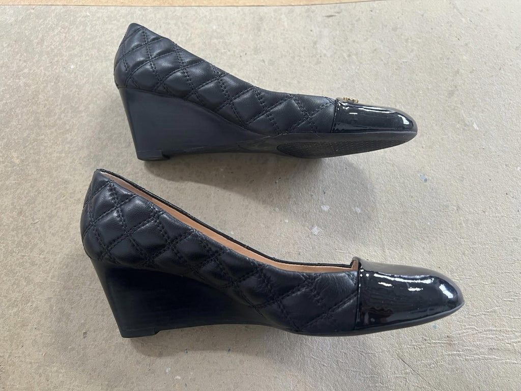 Pre-Owned Tory Burch Black Size 6.5 Wedge Heels